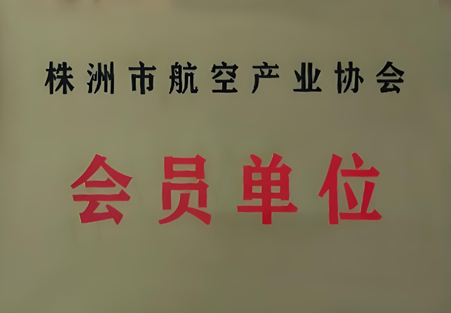 ףRzI(y)@кծa(chn)I(y)f(xi)(hu)(hu)Tλ